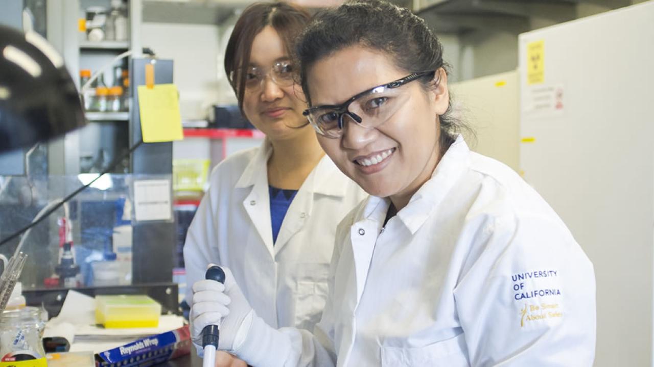 Lab members in the laboratory of Dr. Patricia Oteiza